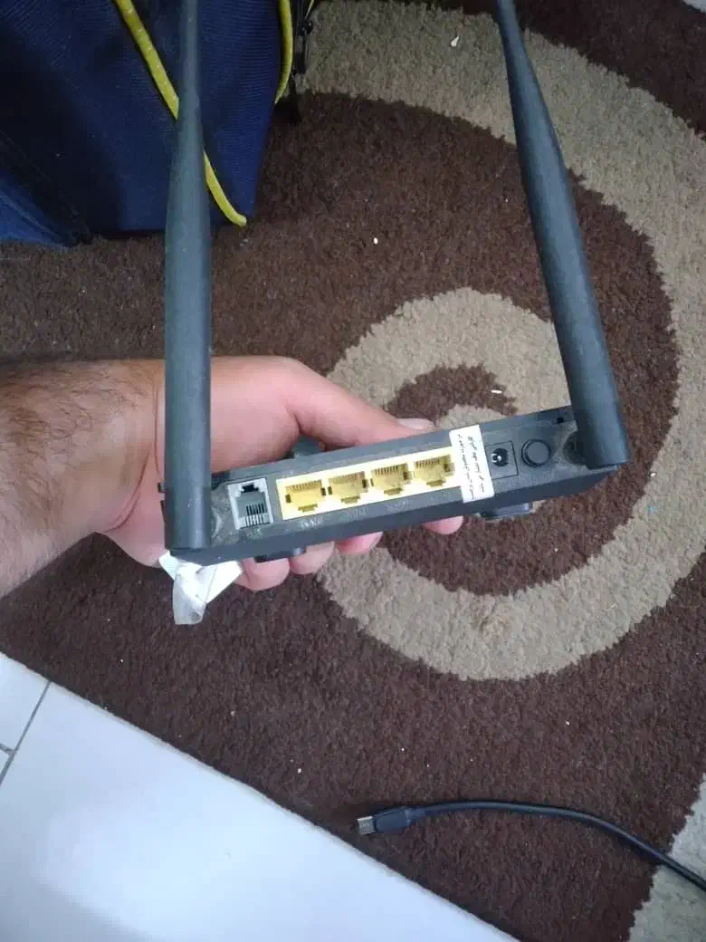 مودم|مودم و تجهیزات شبکه|تهران, عباسآباد|دیوار