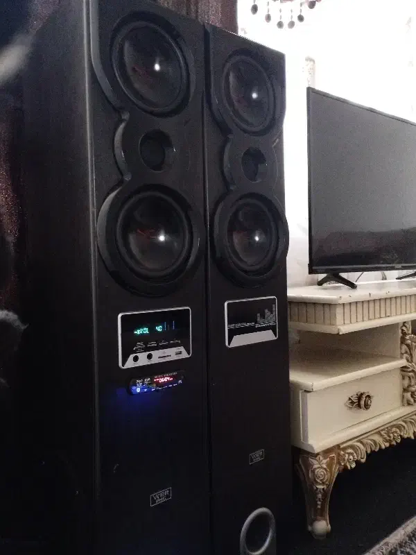 باند خانگی بلوتوث و رادیو .فلش داره|سیستم صوتی خانگی|نسیم‌شهر, |دیوار