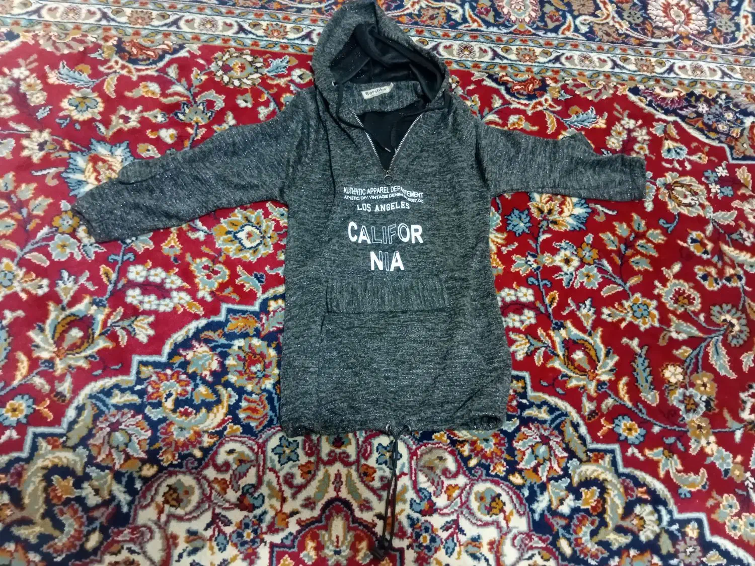 سویشرت دلبرانه|لباس|مشهد, عسگریه|دیوار