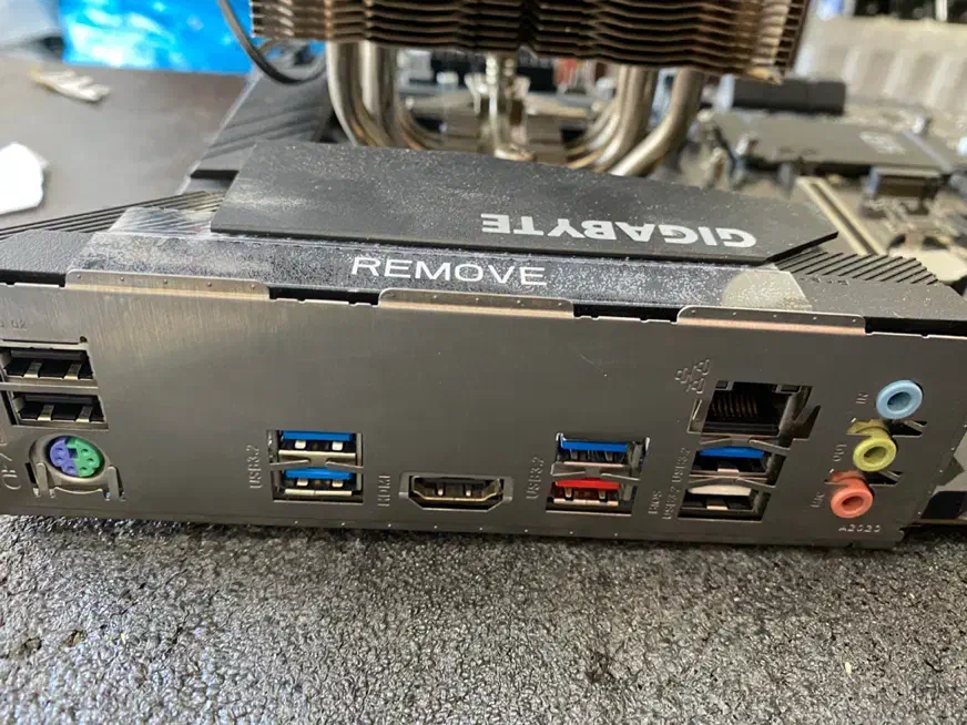 باندل z490 با i5 10400fمادربرد|قطعات و لوازم جانبی رایانه|شیراز, آزادگان|دیوار