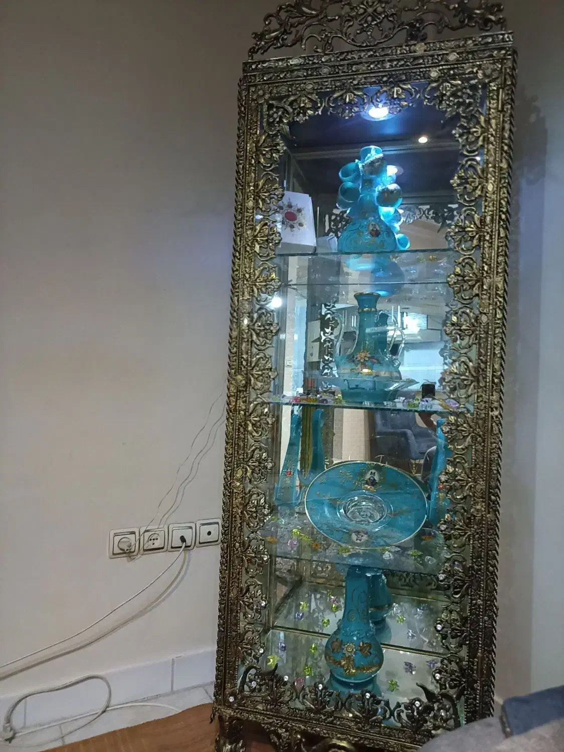 ویترین و اینه و شمعدان|بوفه، ویترین، کنسول|تهران, بهداشت|دیوار