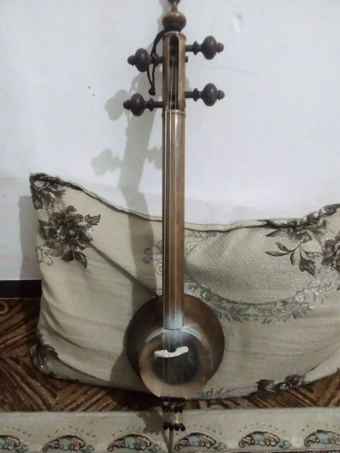 سلام فروش فوریه کمانچه قدیمی باتمام وسایل حرفه ای|سازهای سنتی|دورود, |دیوار