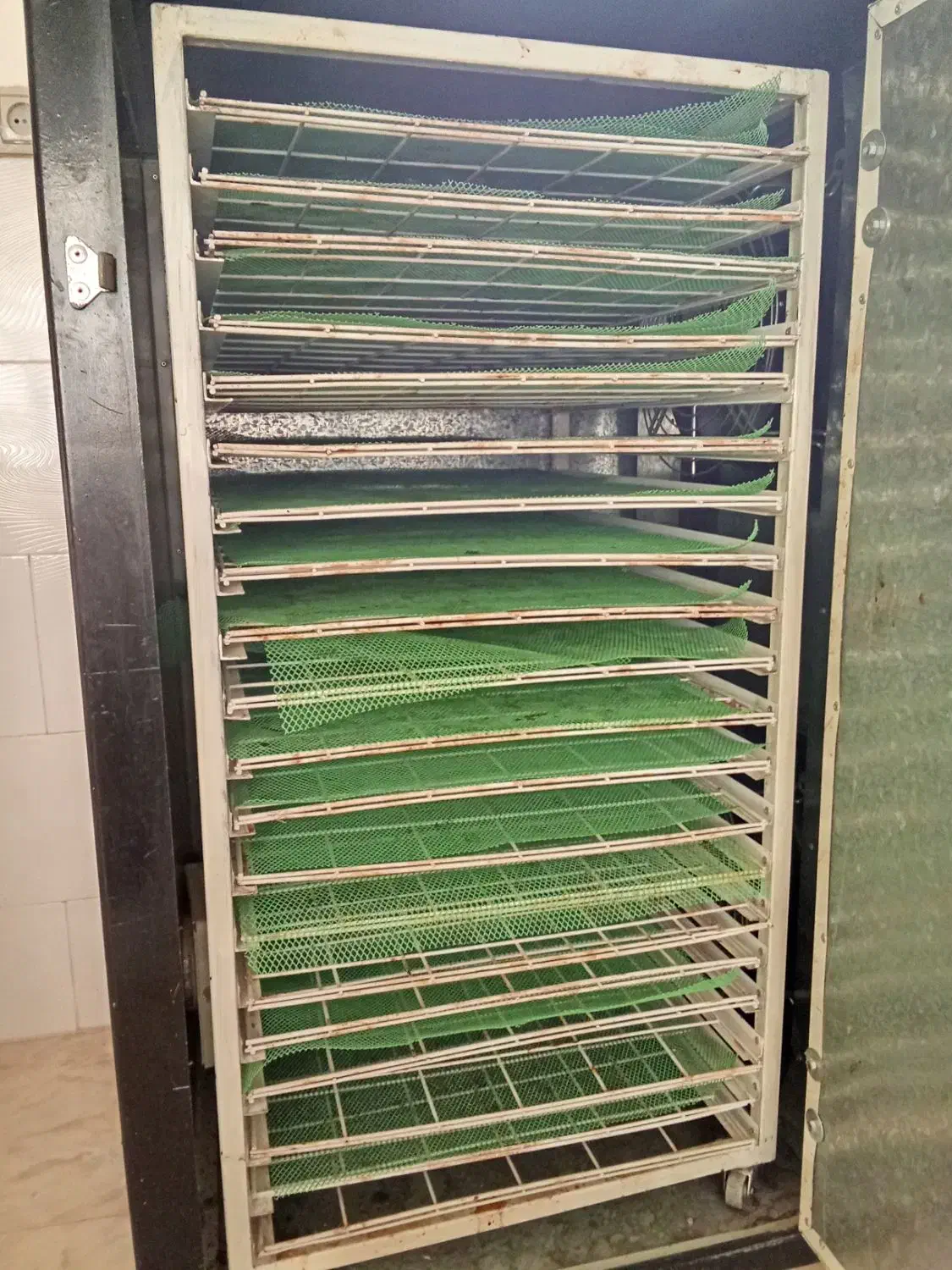 دستگاه خشک کن میوه و سبزی|ماشین‌آلات صنعتی|مرودشت, رودبال|دیوار