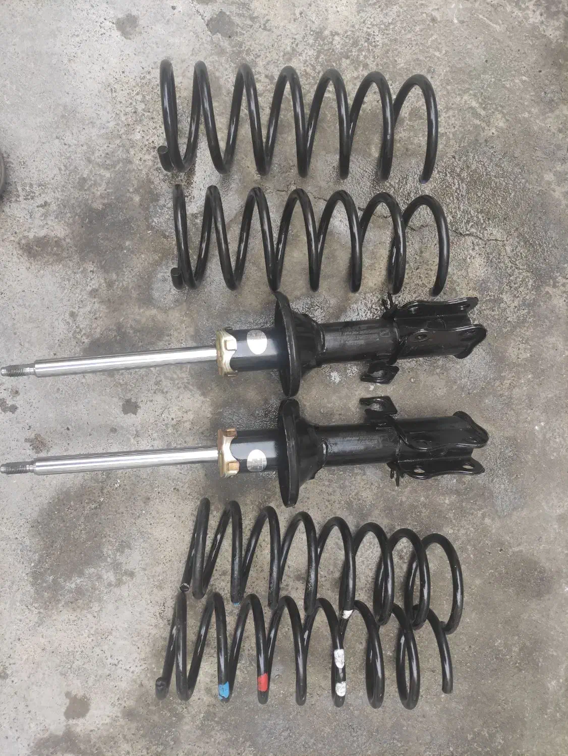 کمک جلو و فنر پراید|قطعات یدکی و لوازم جانبی|کرمانشاه, |دیوار