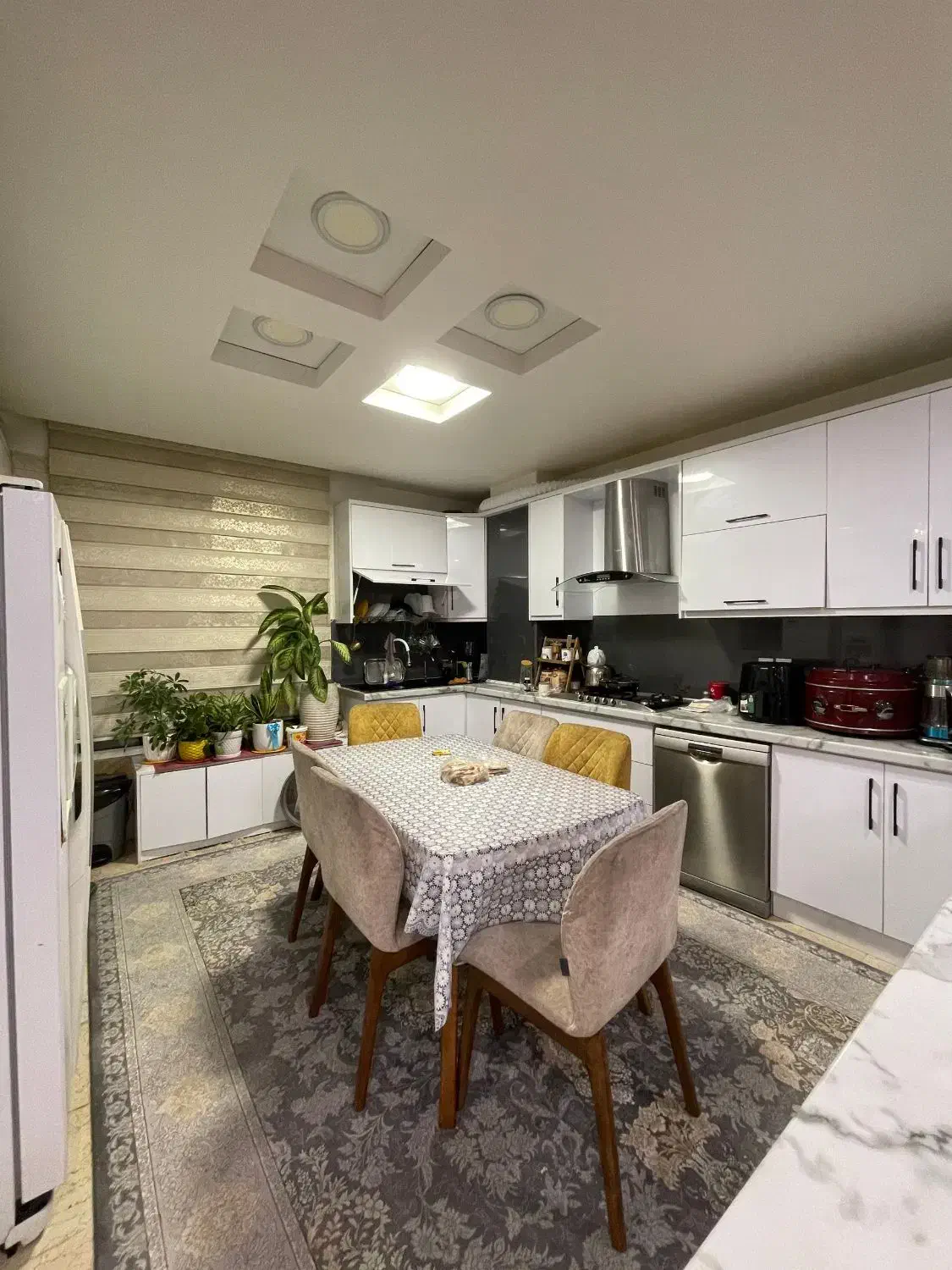 ۱۲۰متر۳خواب/فول/جنت‌اباد‌جنوبی/تکواحدی/سالن‌پرده