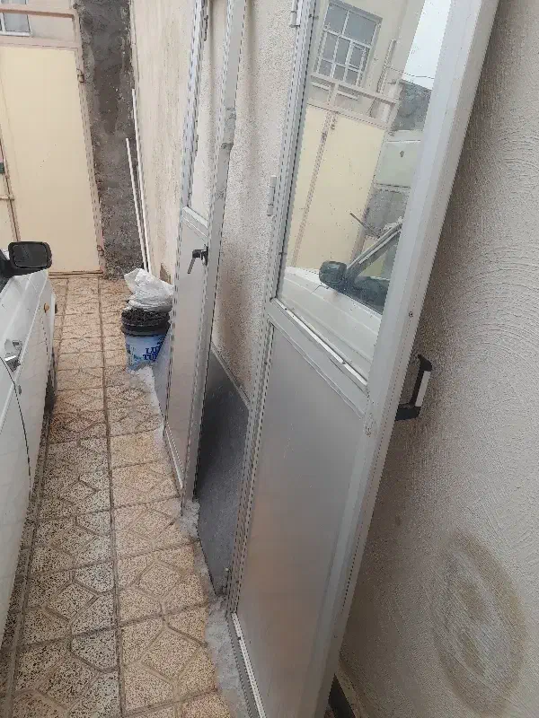 درب آلومینیوم|مصالح و تجهیزات ساختمان|اردبیل, |دیوار