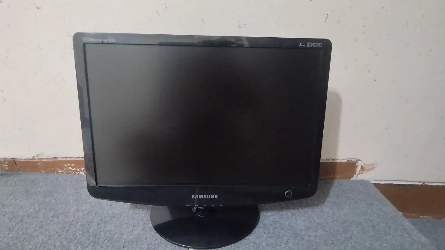 مانیتور|قطعات و لوازم جانبی رایانه|شاهین‌شهر, کوی مهدیه|دیوار