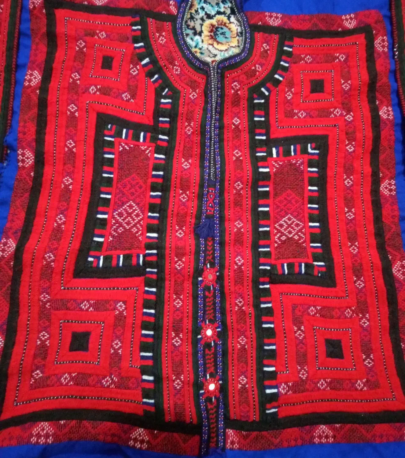 زیح استین|لباس|سراوان, |دیوار