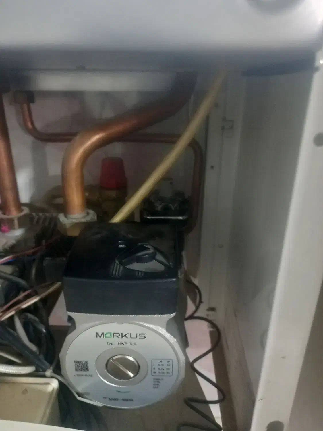 سرویس پکیج و آبگرمکن و برق ساختمان و لوله کشی|خدمات پیشه و مهارت|کنگاور, |دیوار