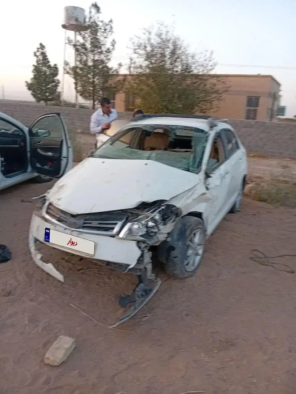 فروش ماشین تصادفی|خودرو سواری و وانت|بافق, |دیوار