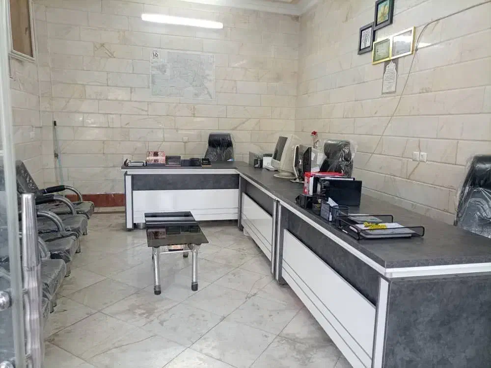 میز اداری وصندلی میزبان وصندلی چرخشی وگاوصندوق|دفتر کار|تهران, طیب|دیوار