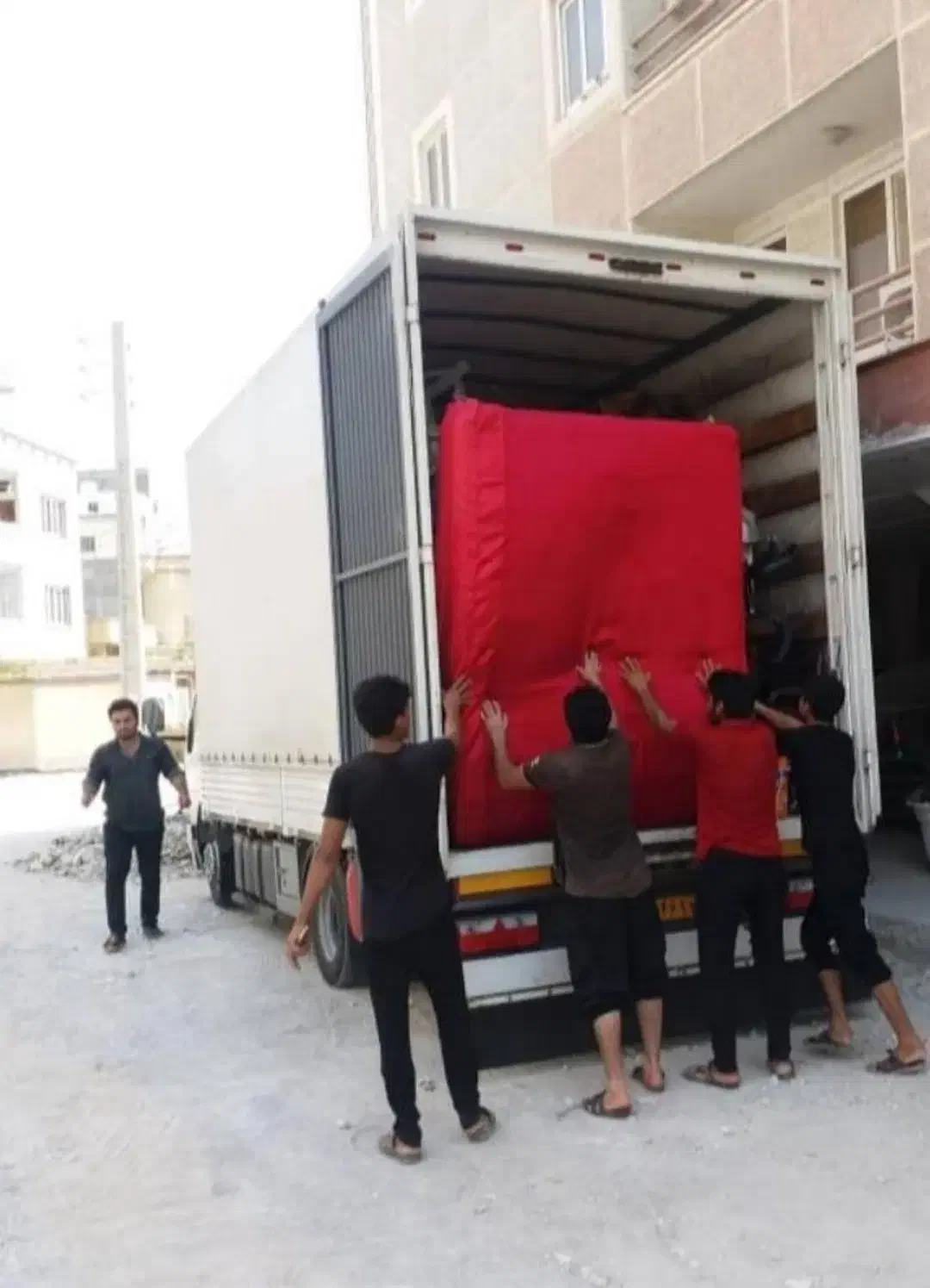 باربری آسان بار حمل وجابجایی اسباب با کادر مجرب|خدمات حمل و نقل|میاندوآب, |دیوار