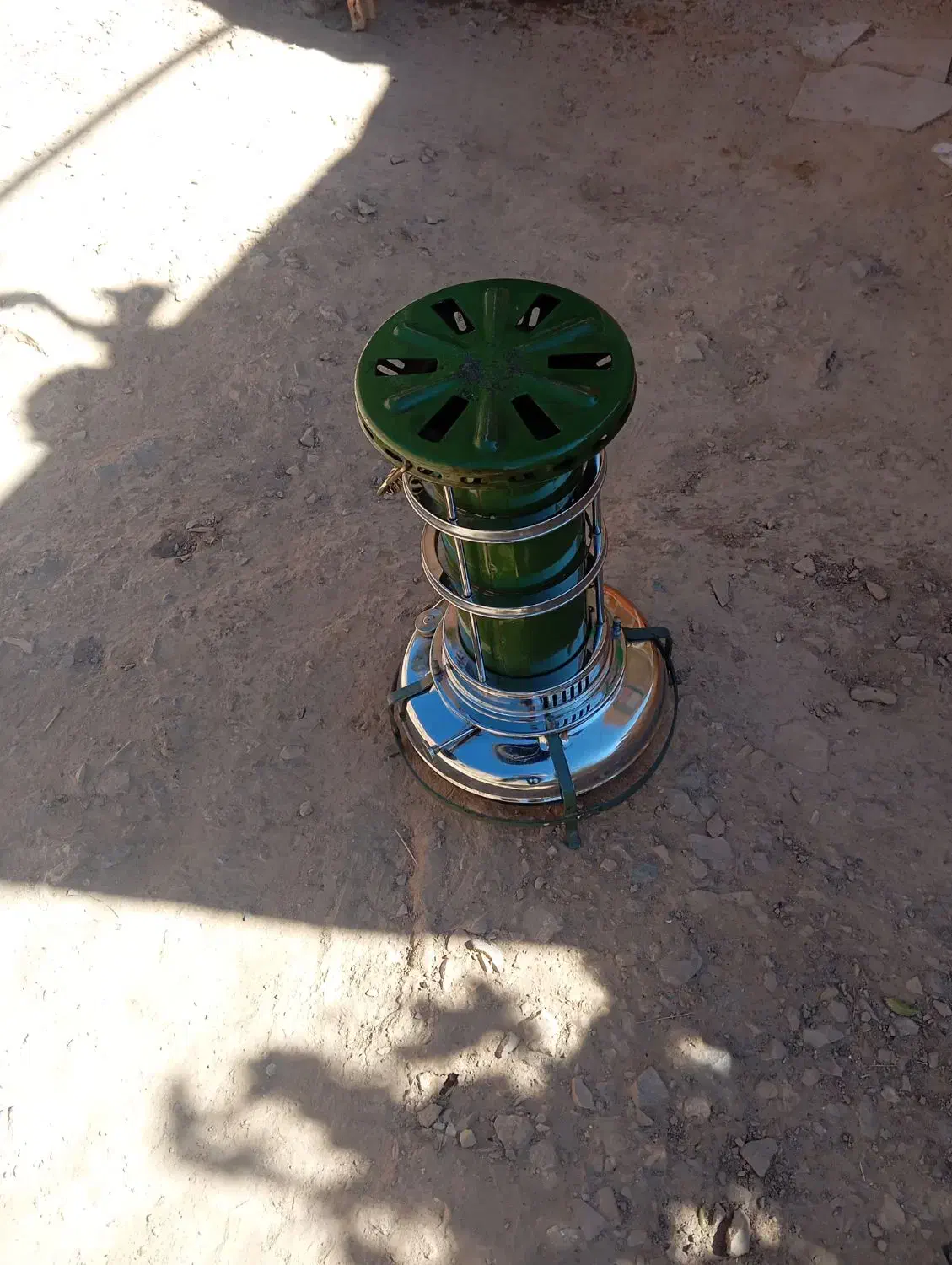 شخصی|بخاری، هیتر، شومینه|مود, |دیوار