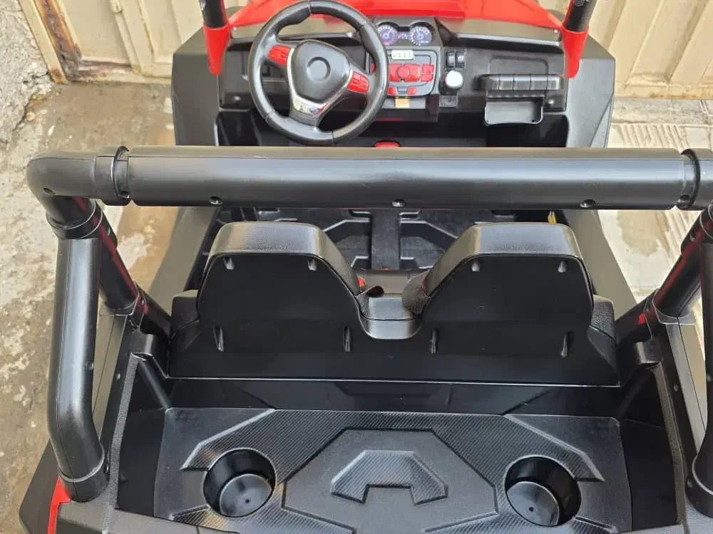 ماشین شارژی|اسباببازی بچه|سیرجان, |دیوار