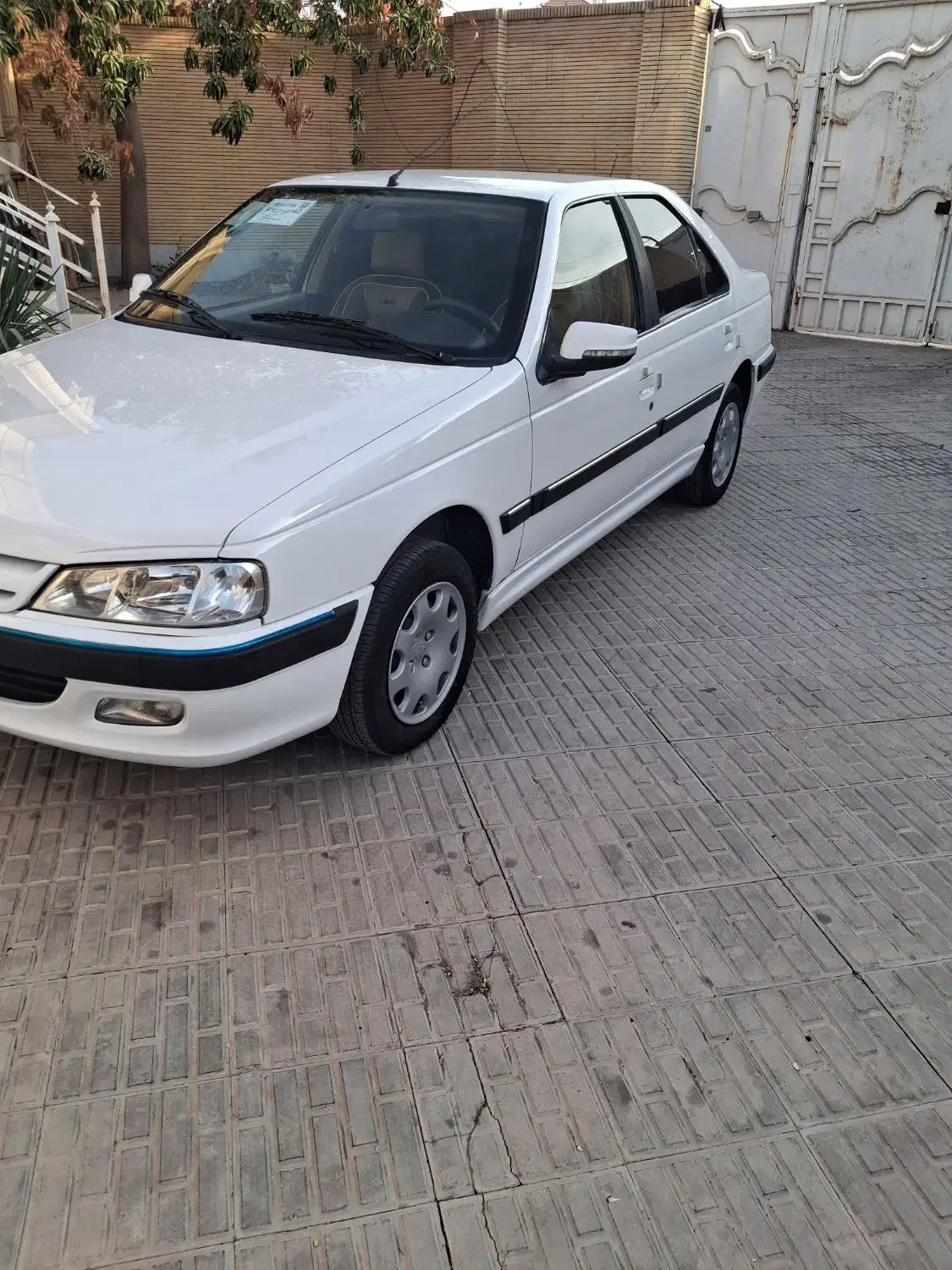 پژو پارس ۱۴۰۰|خودرو سواری و وانت|جیرفت, |دیوار