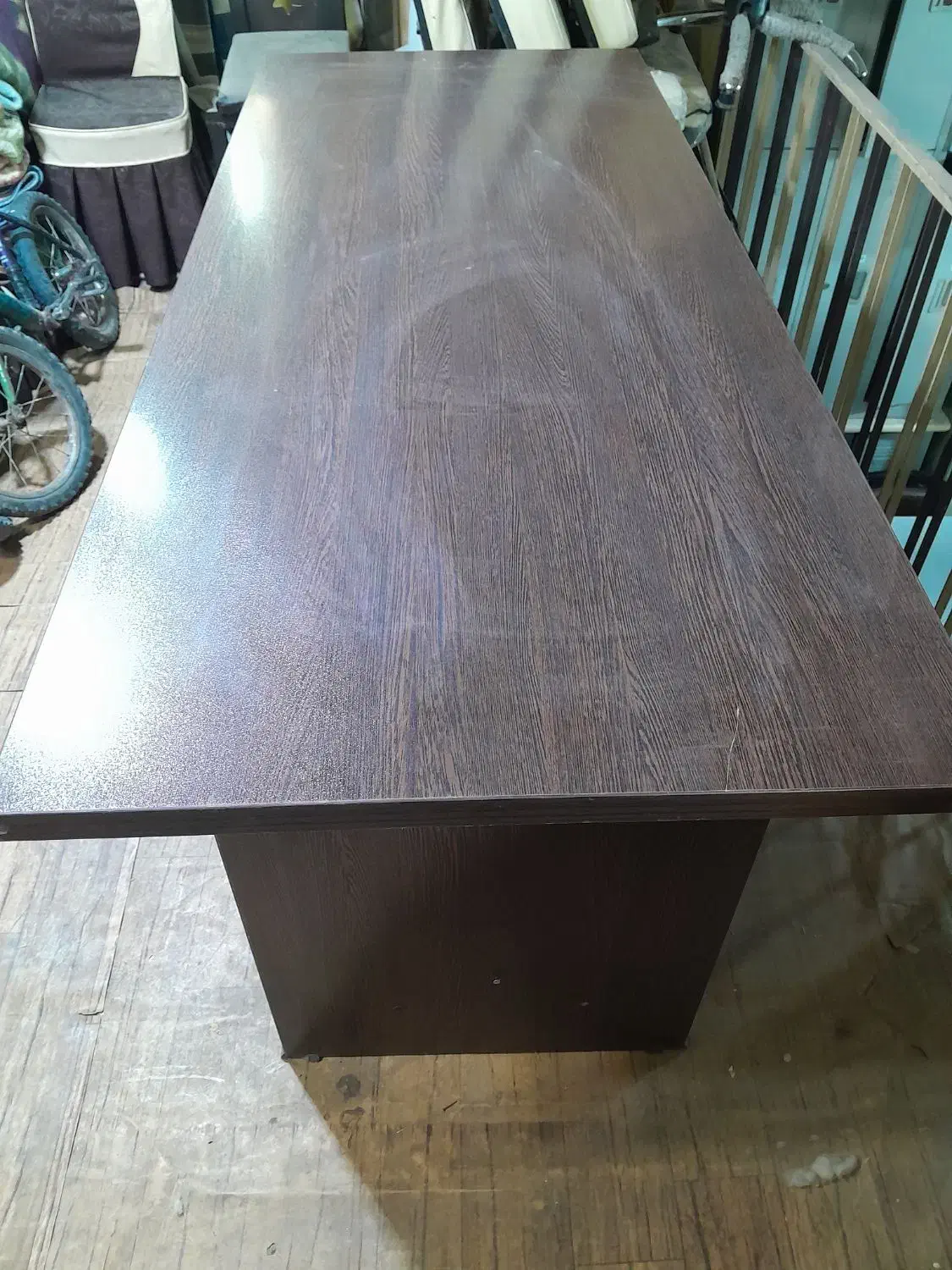 میز کنفرانس ام دی اف ،کتابخانه ،صندلی در حد نو|دفتر کار|قم, شهرک امام حسن|دیوار