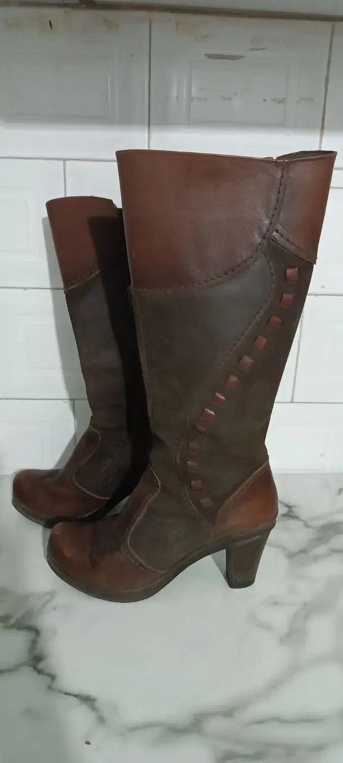 تعدادی پوتین ونیم بوت زنانه|کیف، کفش، کمربند|محمدشهر, ولدآباد بزرگ|دیوار