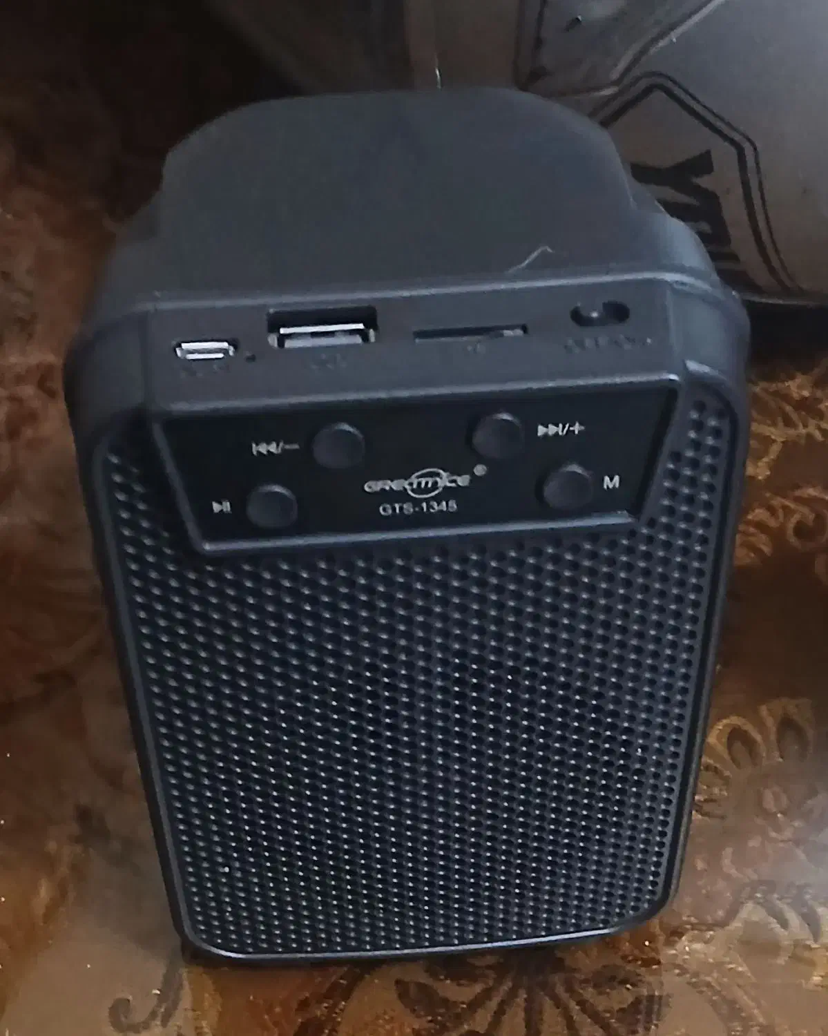 اسپیکر بلوتوثی کوچک تخفیف داره|صوتی و تصویری|تهران, مینای شمالی (مخبر)|دیوار