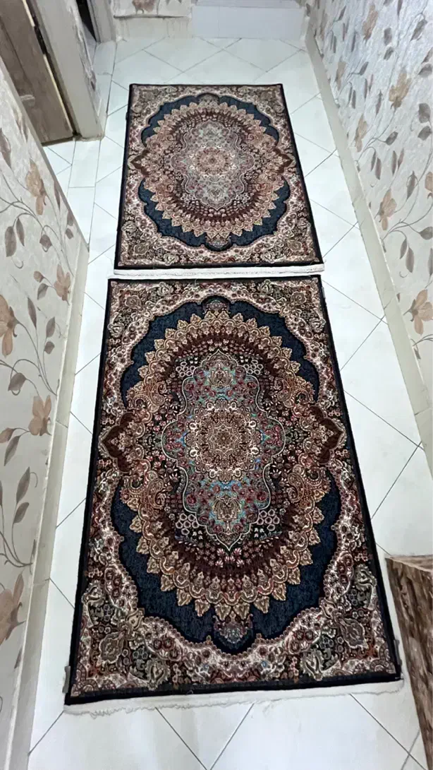 فرش ۱۲متری با سه تا کوچیک و فرش اشپز خانه|فرش|اراک, |دیوار