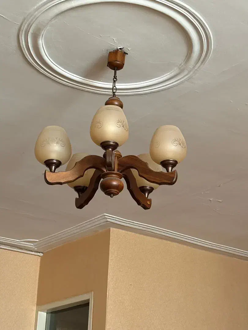 لوستر چوب|لوستر و چراغ آویز|کرج, شاهین‌ویلا|دیوار