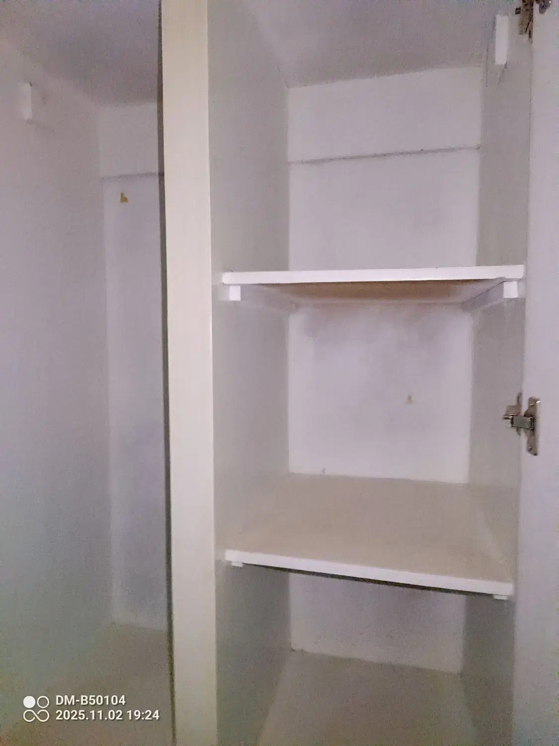 کمد نوجوان|جاکفشی، کمد، دراور|بجنورد, |دیوار