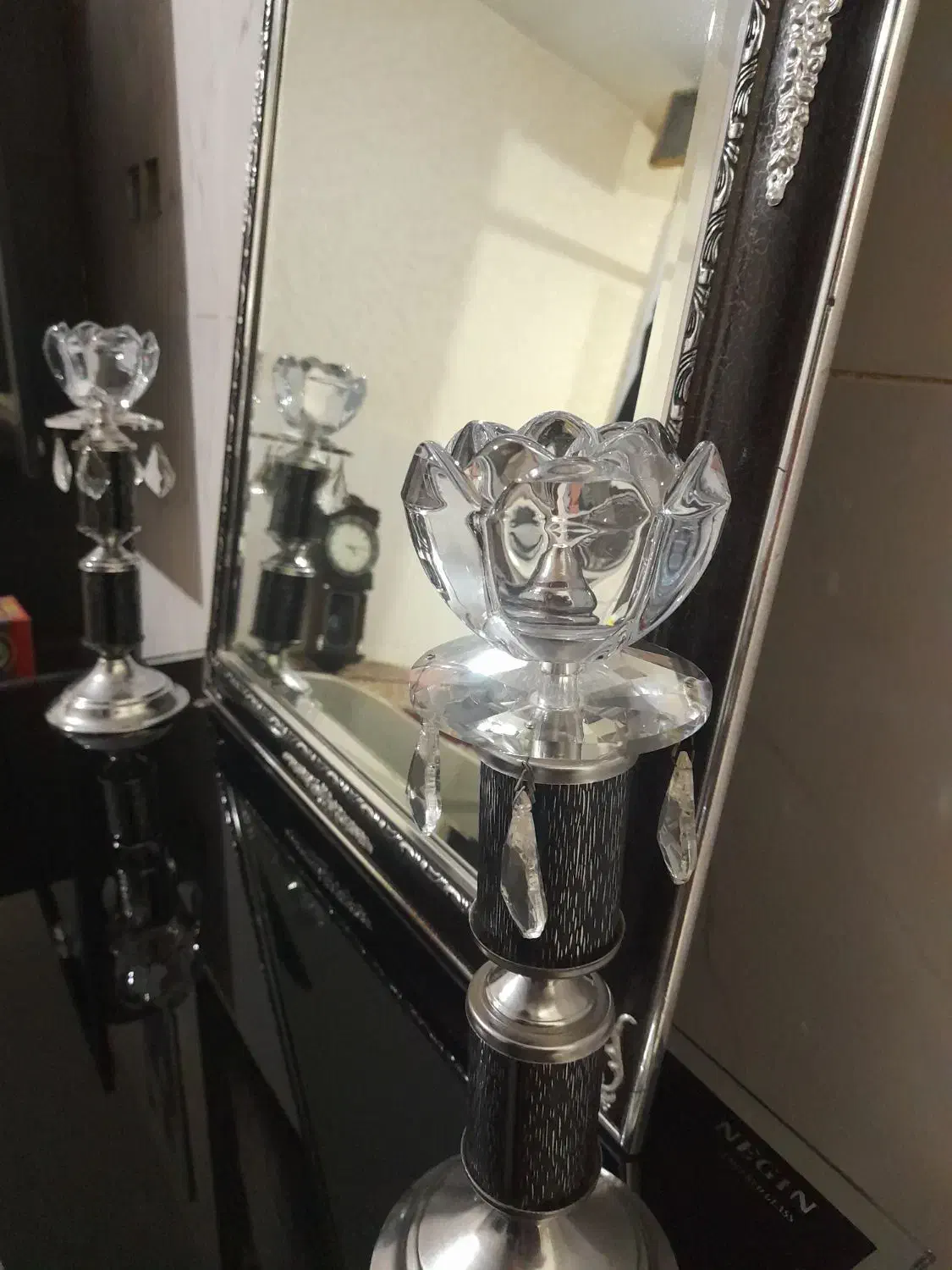 آینه شمعدان|آینه|چهارباغ, |دیوار