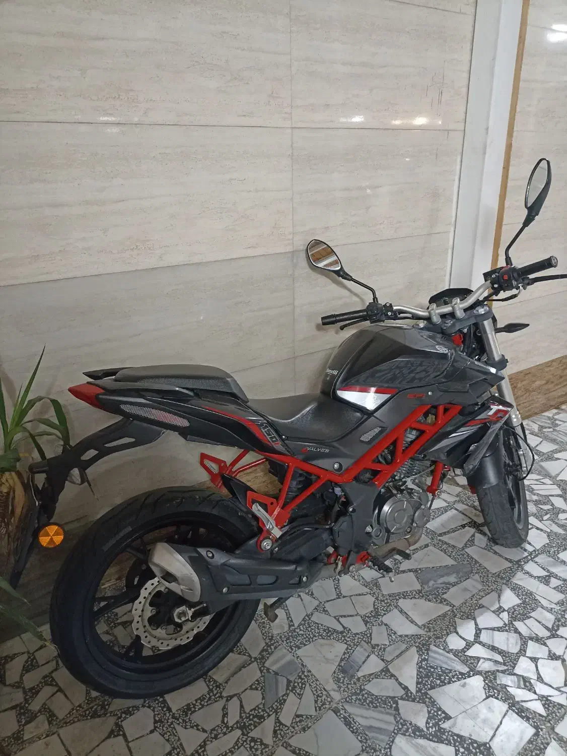 موتور بنلی ۱۵۰ نیوفیس ۱۴۰۰|موتورسیکلت|لاهیجان, کوی آزادگان|دیوار