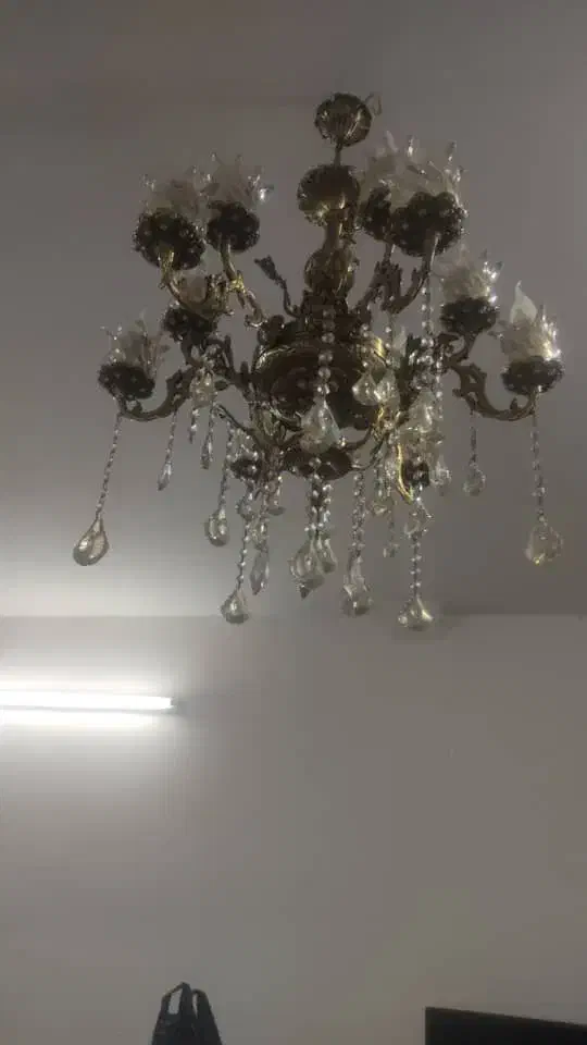 لوستر برنزی|لوستر و چراغ آویز|قرچک, زیبا شهر|دیوار