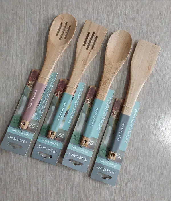 ست کف گیر قاشق چوبی جنس بامبو برند شنگیا|ظروف پخت‌وپز|صفادشت, |دیوار