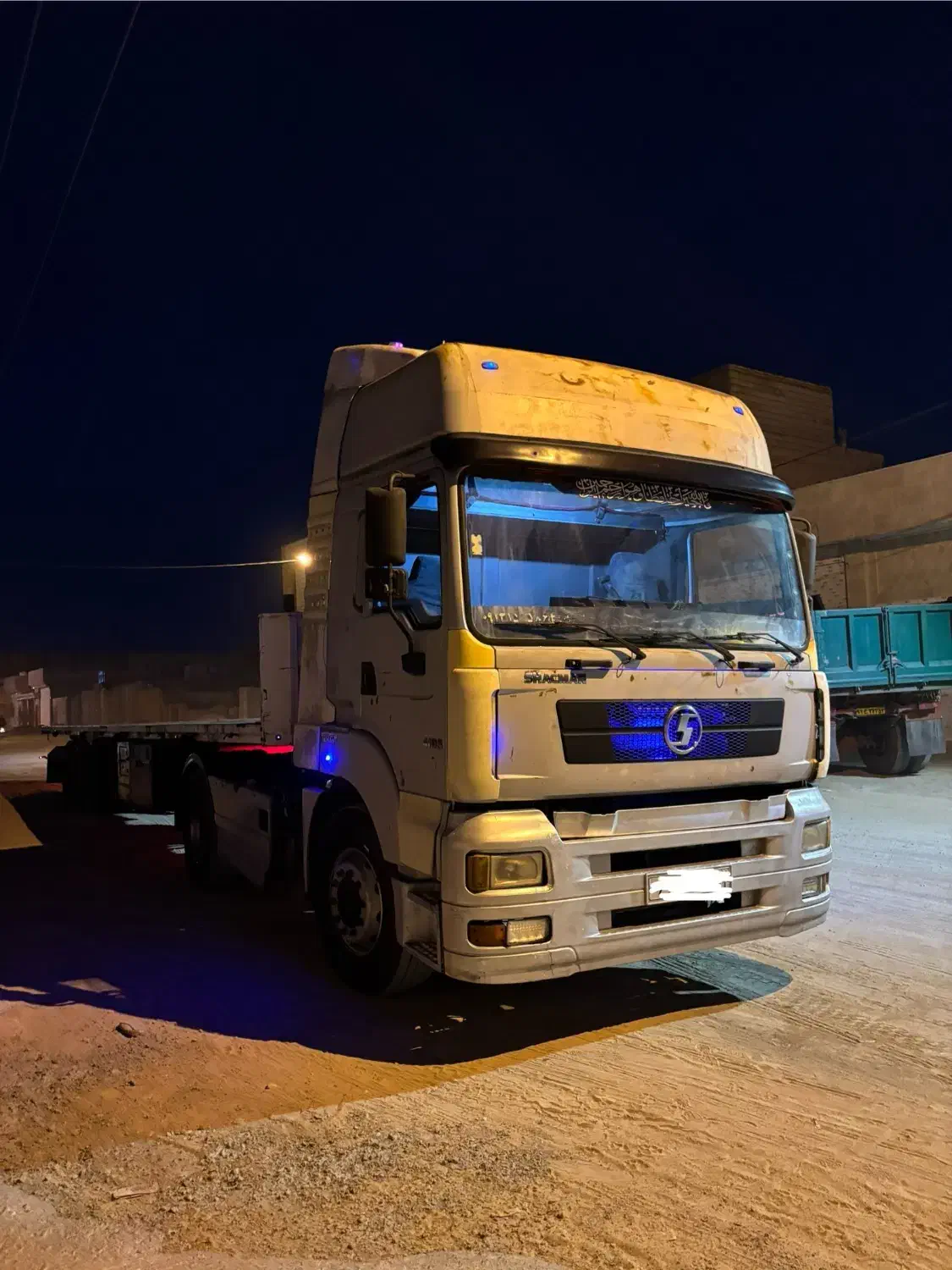 شاکمن 2010|خودرو سنگین|یزد, |دیوار