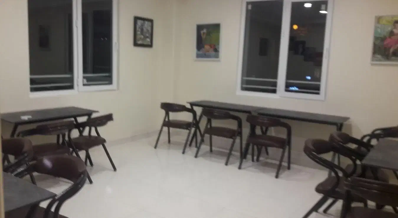 اجاره روزانه دفتر کار ۳۰ متری در صیاد شیرازی|اجارهٔ کوتاه‌مدت دفتر کار و فضای آموزشی|مشهد, صیاد شیرازی|دیوار