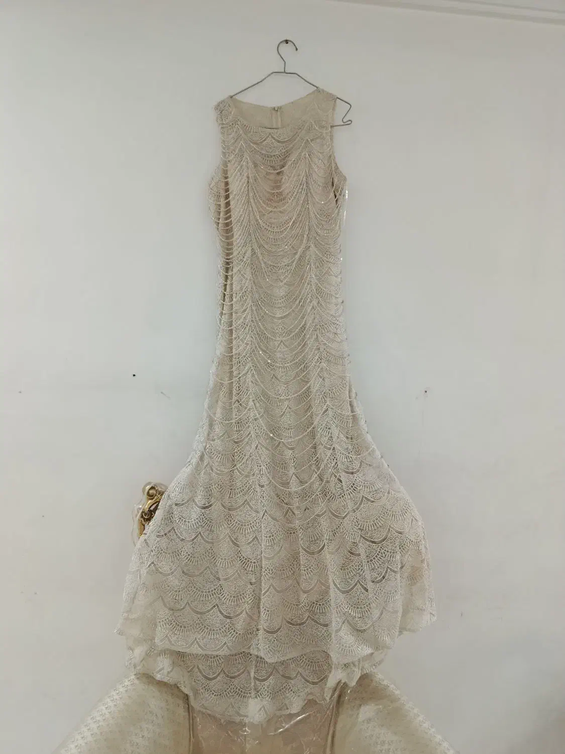 لباس مجلسی سنگ دوزی دنبالهدار|لباس|تهران, شهمیرزادی|دیوار