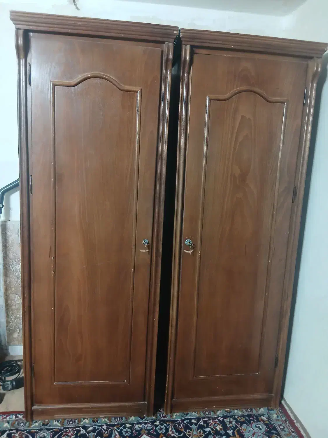 کمدلباس|جاکفشی، کمد، دراور|نیشابور, شهید جعفری|دیوار