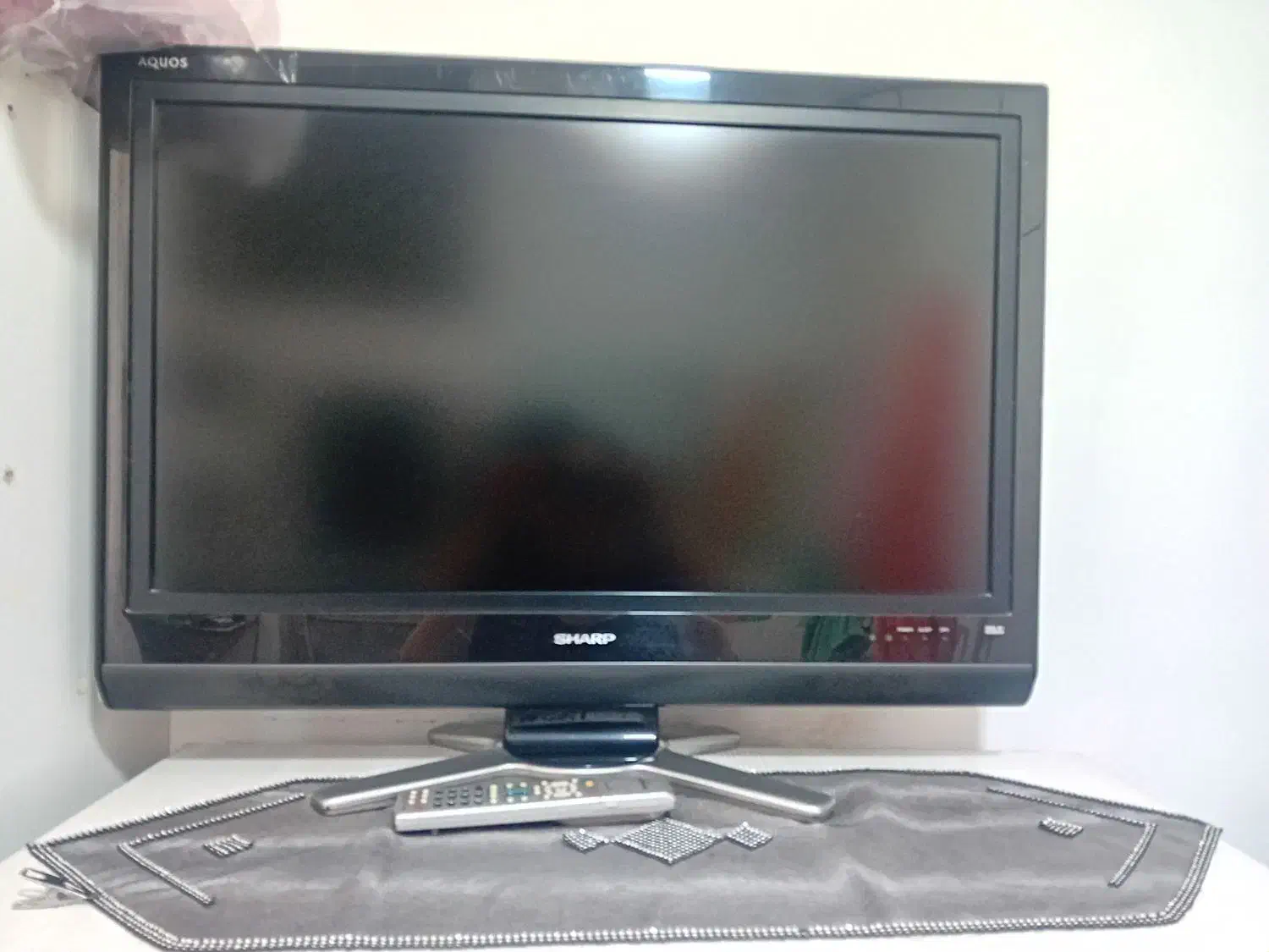 ۳۲ شارپ فقط تغذیه خرابه فقط|تلویزیون و پروژکتور|رباطکریم, شهرک درخشان|دیوار