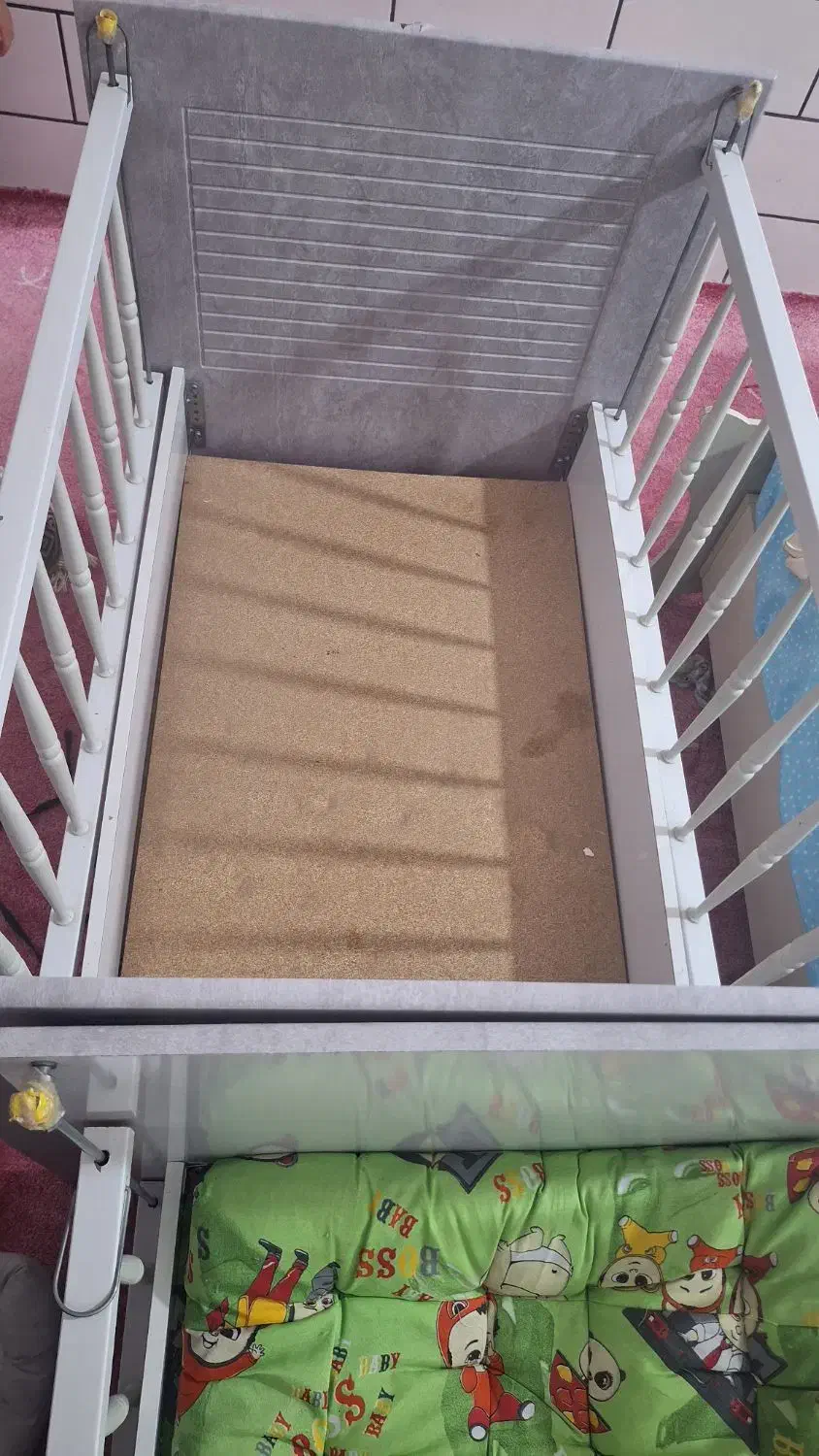 تخت کودک|تخت و صندلی بچه|بندر گناوه, |دیوار