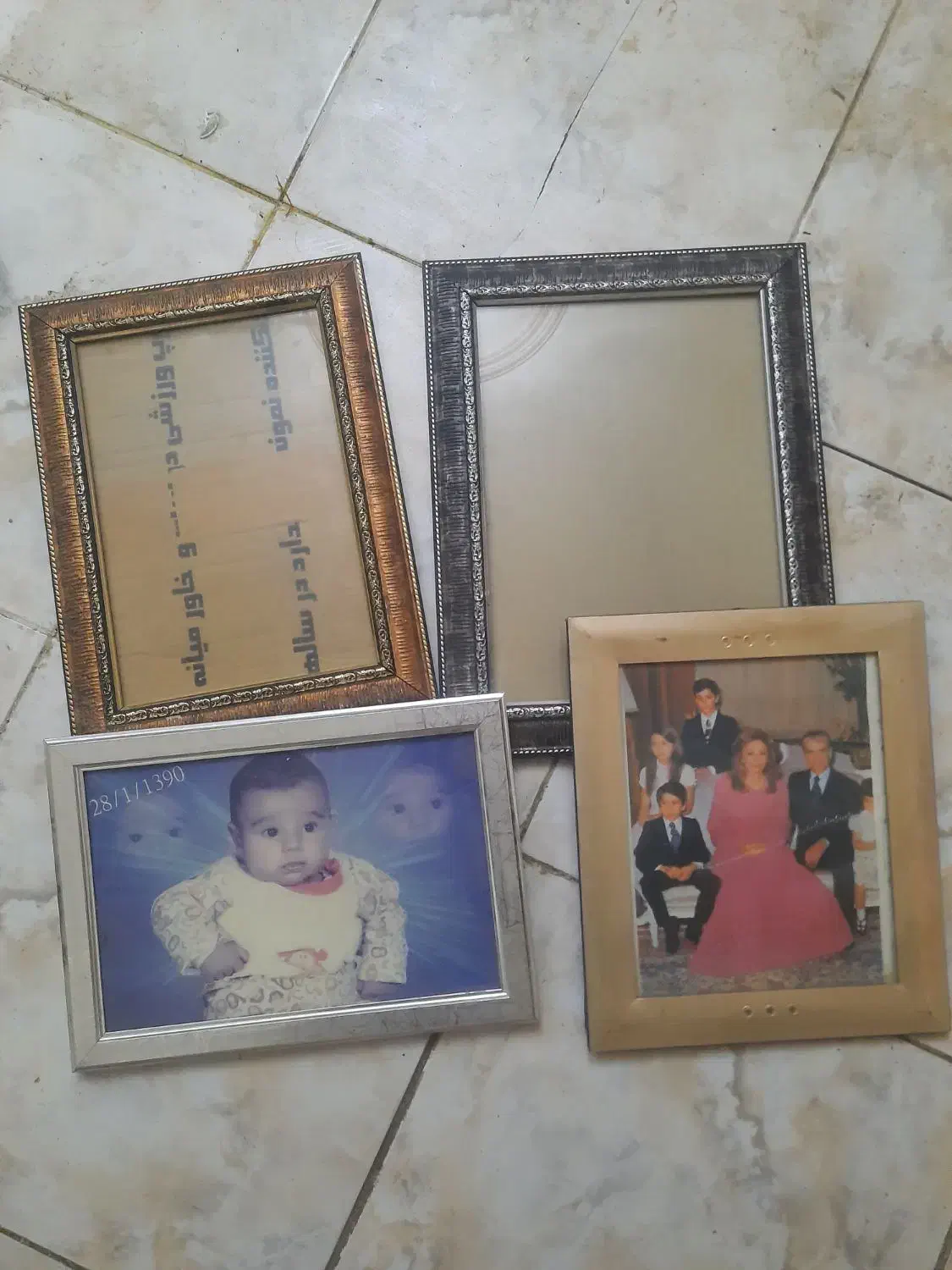 تعدادی قاب عکس چوبی|تابلو، نقاشی، عکس|کرمان, |دیوار