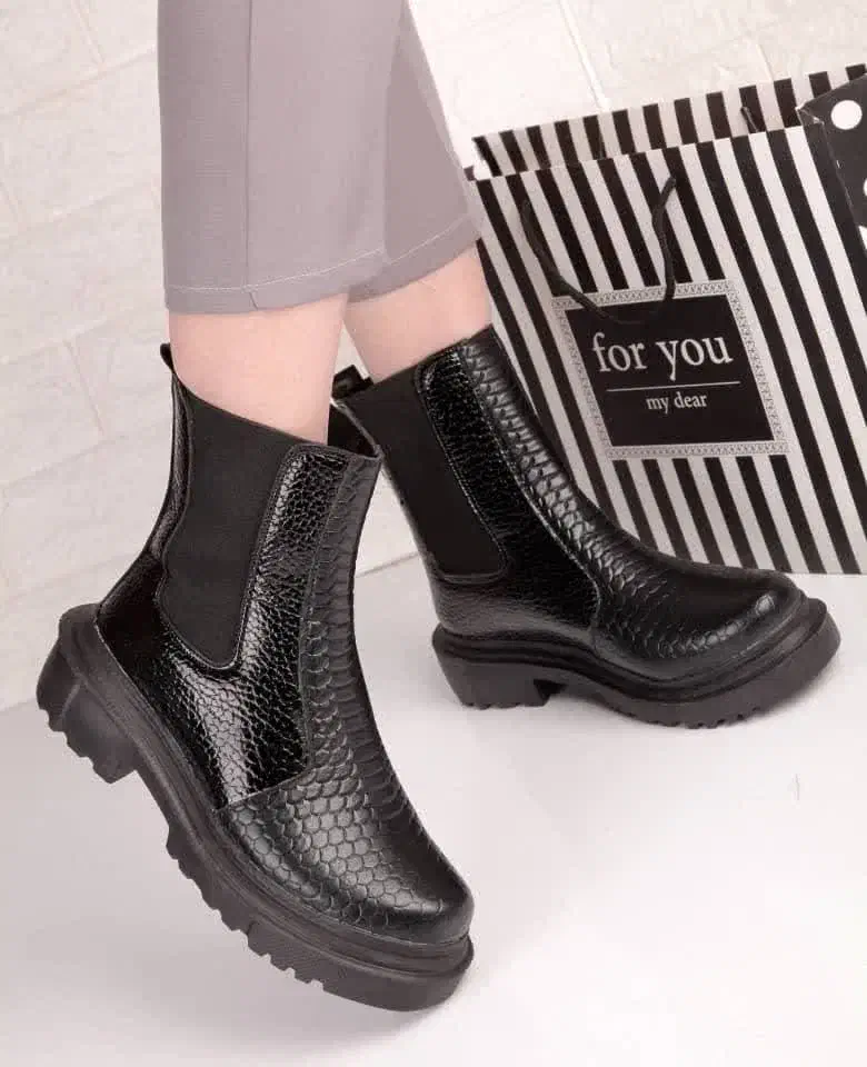 بوت فقط۴۴۹|کیف، کفش، کمربند|یزد, |دیوار