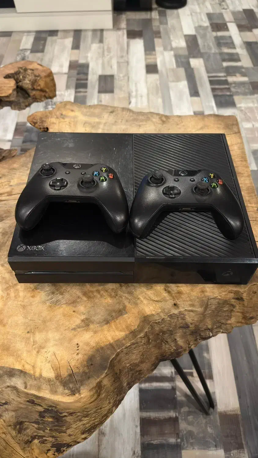 کنسول xbox1|کنسول، بازی ویدئویی و آنلاین|تهران,  امام زاده قاسم (نیاوران)|دیوار