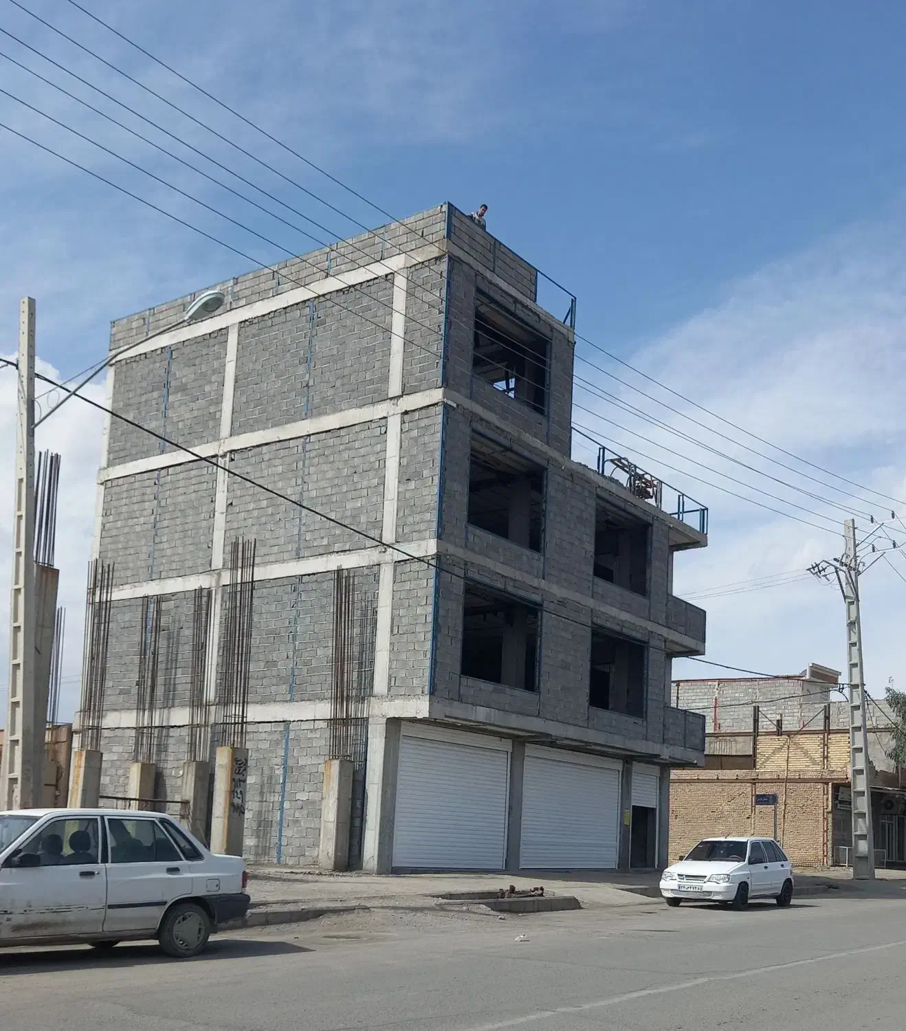 فروش ملک تجاری جیرفت|فروش مغازه و غرفه|جیرفت, |دیوار