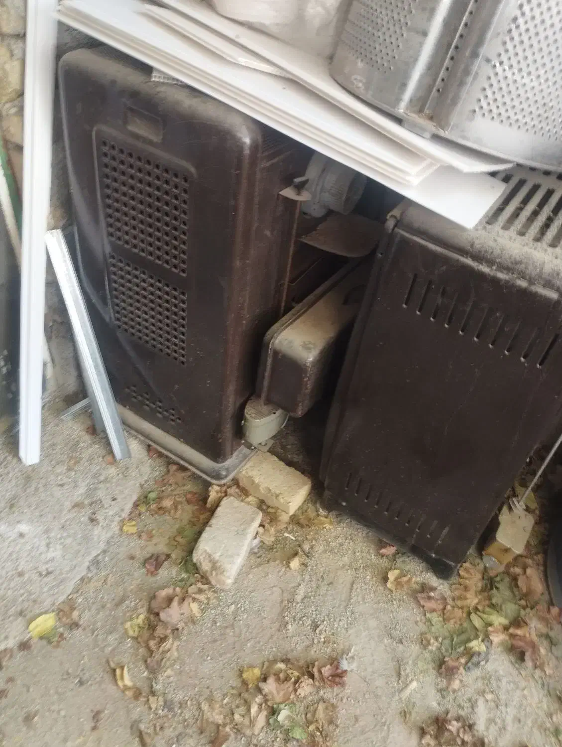 بخاری نفتی|بخاری، هیتر، شومینه|بروجرد, |دیوار