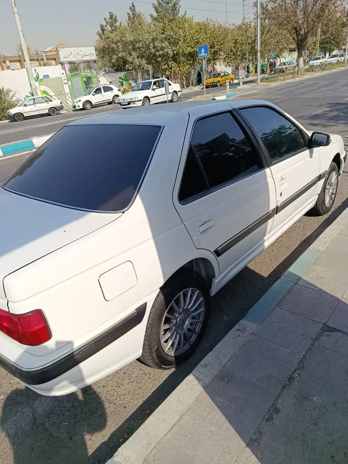 پارس سفارشی 1401چهار چرخ دیسک|خودرو سواری و وانت|تهران, شهرک شریعتی|دیوار