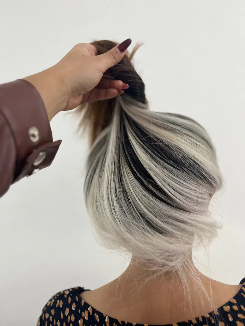 مدل رنگ مو|خدمات آرایشگری و زیبایی|جم, |دیوار