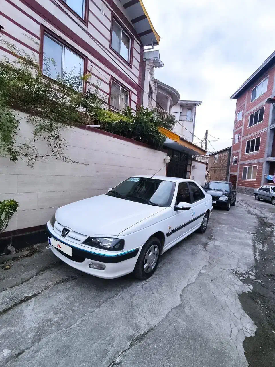 پارس آخر ۹۹ بی رنگ کم کار|خودرو سواری و وانت|رشت, پارک شهر|دیوار