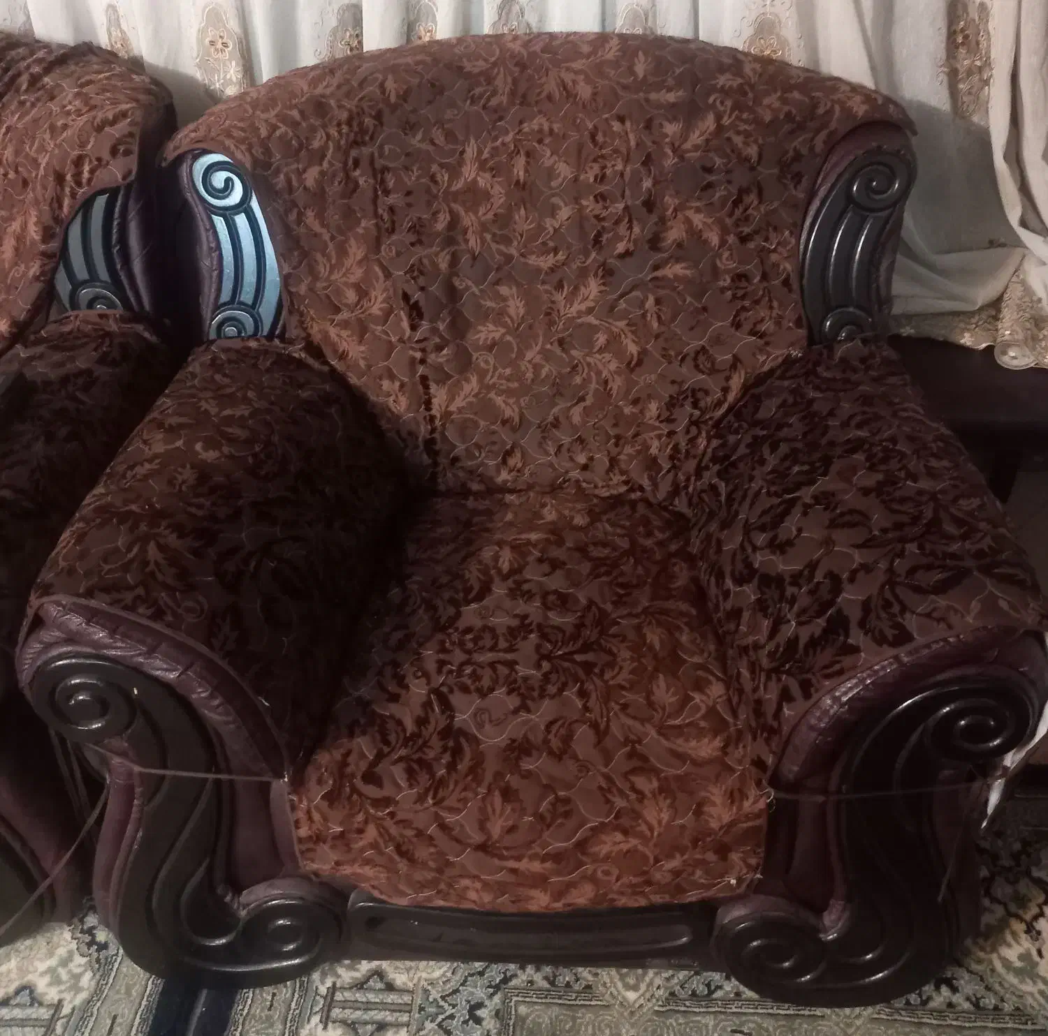 فروش مبل راحتی ۷ نفره|مبلمان خانگی و میز عسلی|بروجرد, |دیوار