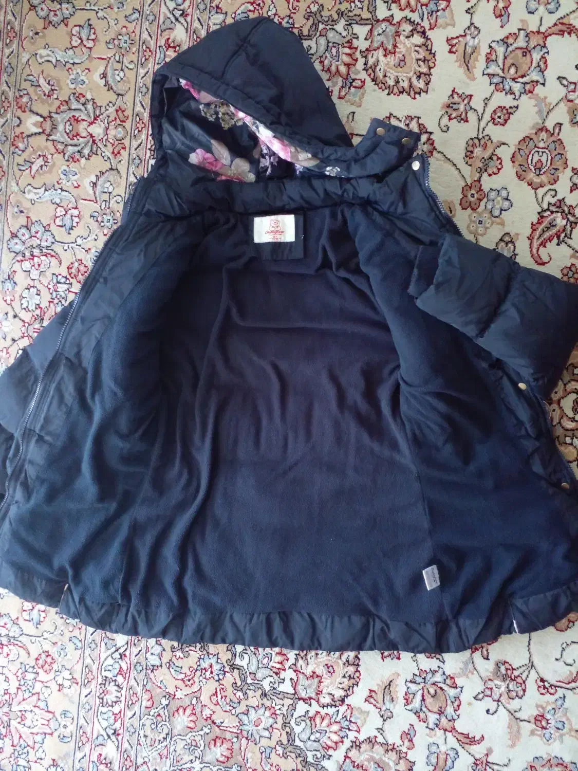 کاپشن بسیار نو نو ۱۰ سال به بالا. شیک و خوش پوش|کفش و لباس بچه|آستانه اشرفیه, |دیوار