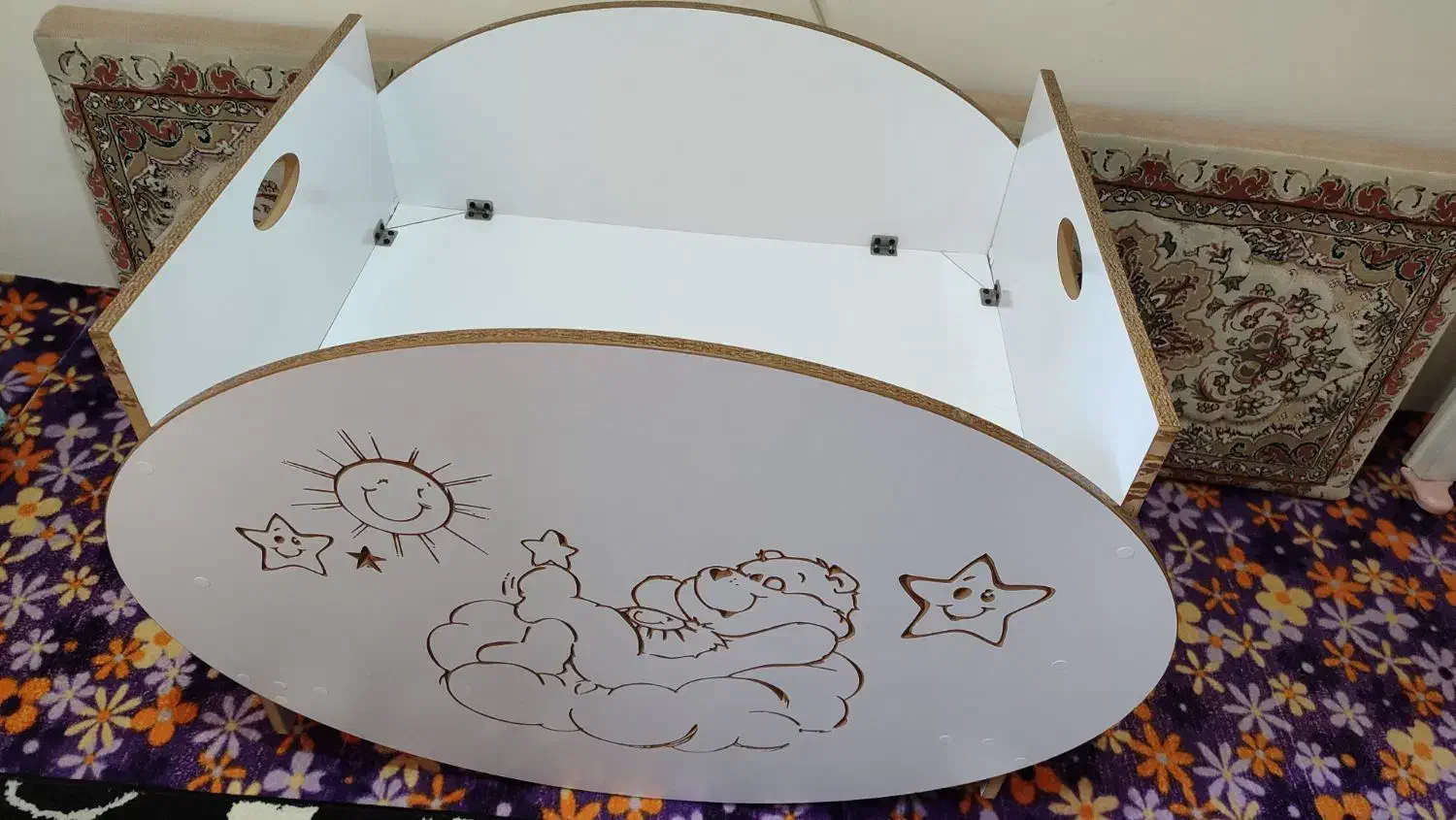 تخت گهواره ای|تخت و صندلی بچه|محمدیه-قزوین, |دیوار