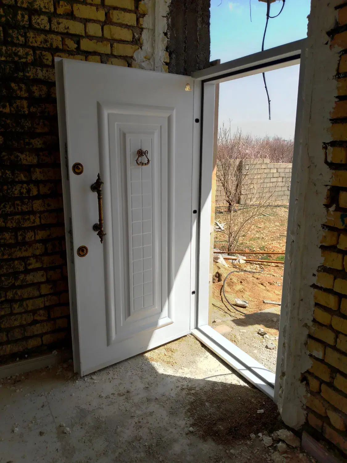 نصاب درب ضدسرقت و....|خدمات پیشه و مهارت|شیراز, سرو|دیوار