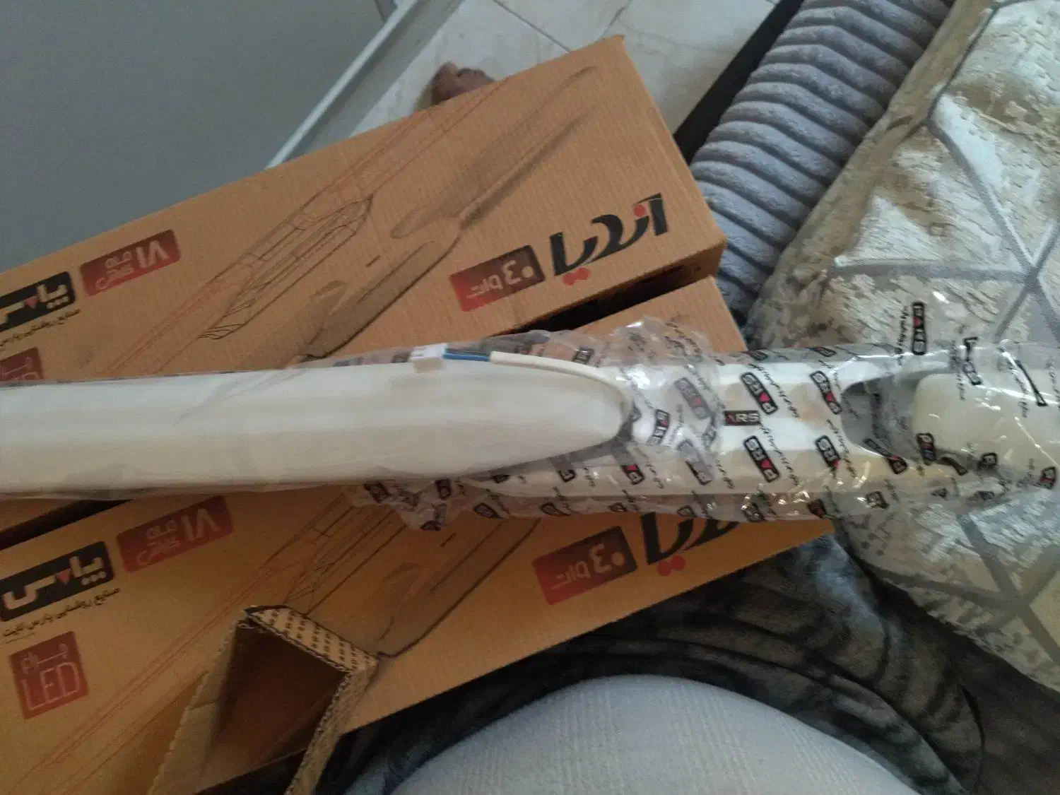 مهتابی LED دیواری|لامپ و چراغ|فردوسیه, |دیوار