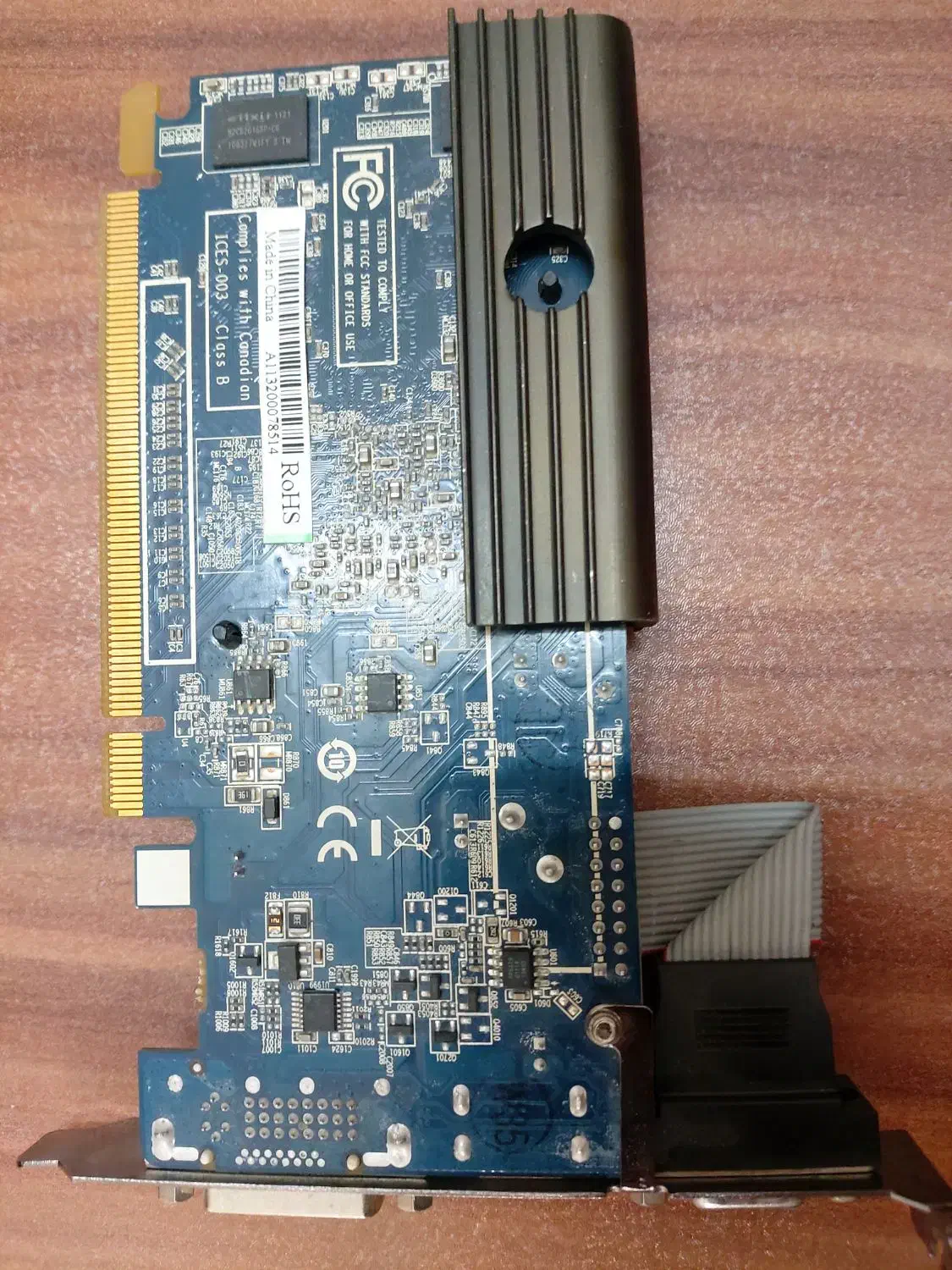 گرافیک 1G DDR3 sapphire|قطعات و لوازم جانبی رایانه|کرج, اصفهانی‌ها|دیوار