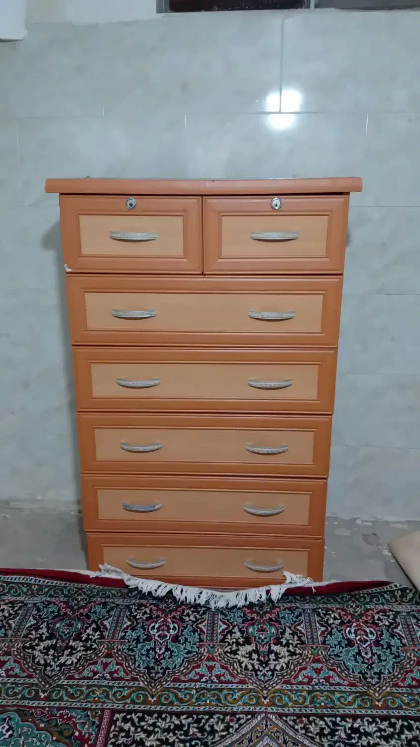 کمد دراور|جاکفشی، کمد، دراور|قم, علی آباد سعدگان|دیوار